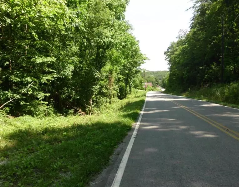 Tellico Plains, TN 37385,Cherokee Winds / Route 360 DR