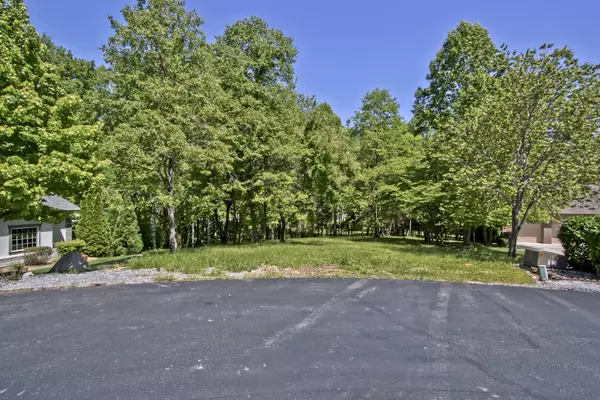 Loudon, TN 37774,607 Tecumseh Trace