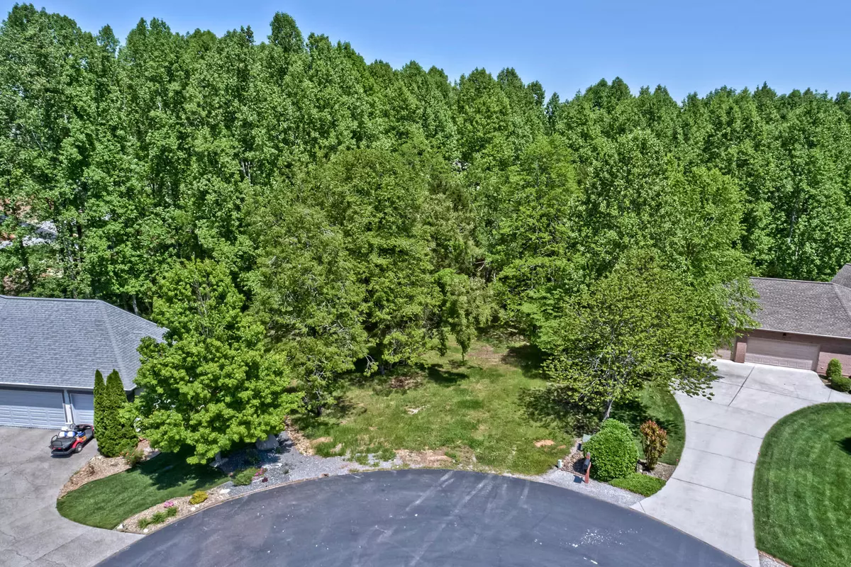 Loudon, TN 37774,607 Tecumseh Trace