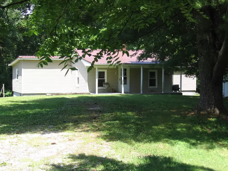 6785 Morgan County Hwy, Lancing, TN 37770
