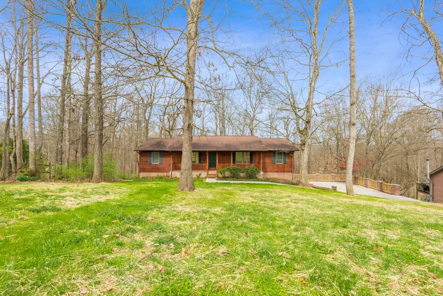 9411 Jim Loy Rd, Strawberry Plains, TN 37871