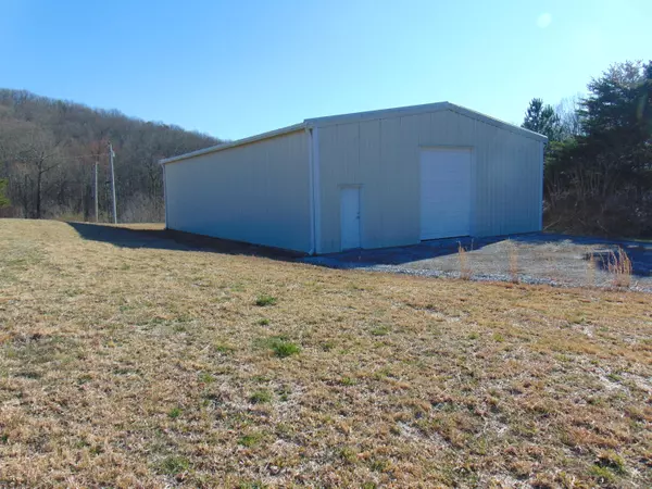 Speedwell, TN 37870,309 Elizabeth Russell Rd. LN