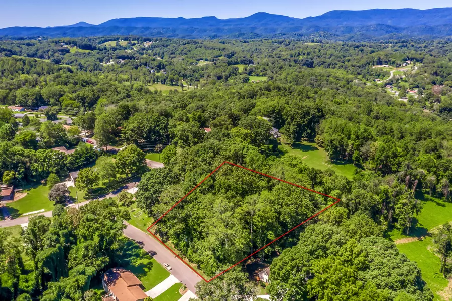 Timbercrest LN, Clinton, TN 37716