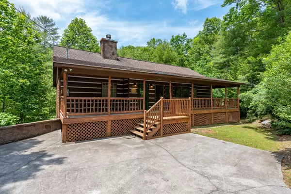 Townsend, TN 37882,316 Rainbow CIR