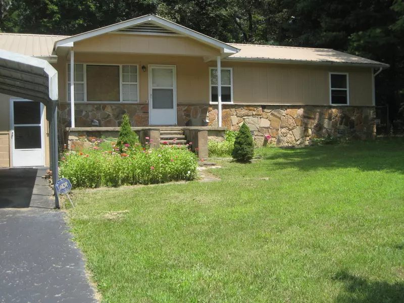 356 Doris DR, Crossville, TN 38555