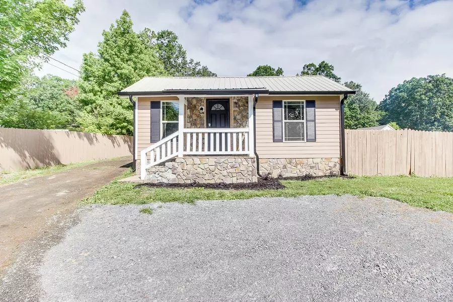 713 Minnis Rd, Cleveland, TN 37323