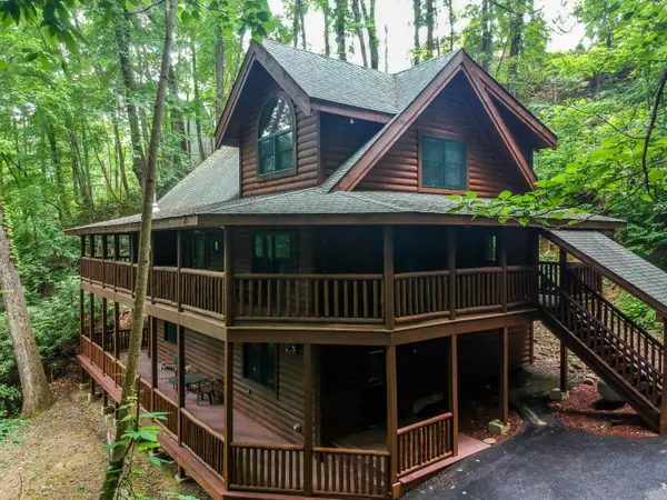 Gatlinburg, TN 37738,1170 Lower Alpine Way WAY