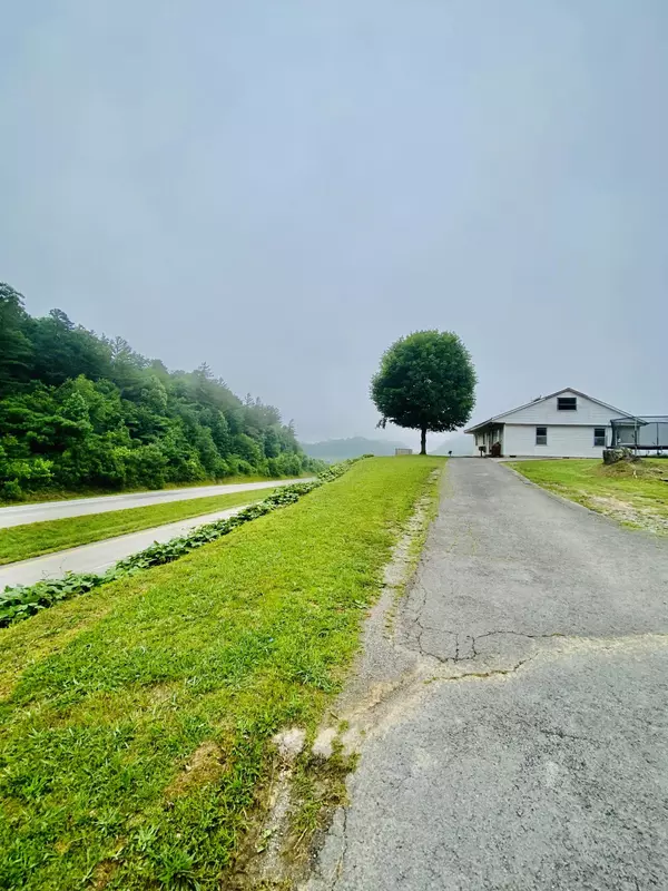 Middlesboro, KY 40965,00 00-Us 25e Pineville Hwy