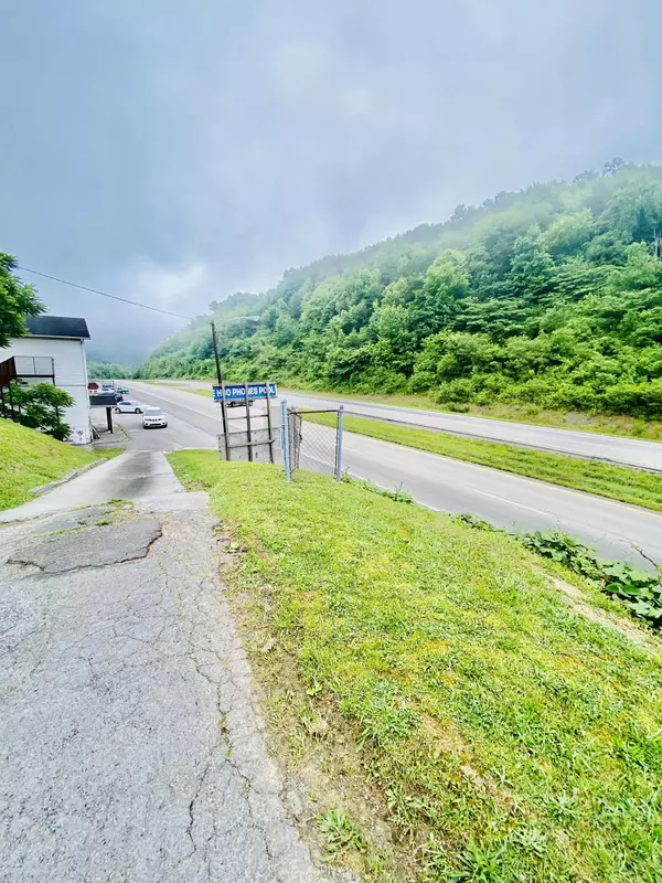 Middlesboro, KY 40965,00 00-Us 25e Pineville Hwy