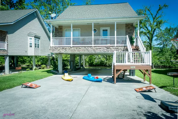 534 Tanasi Tr, Pigeon Forge, TN 37863