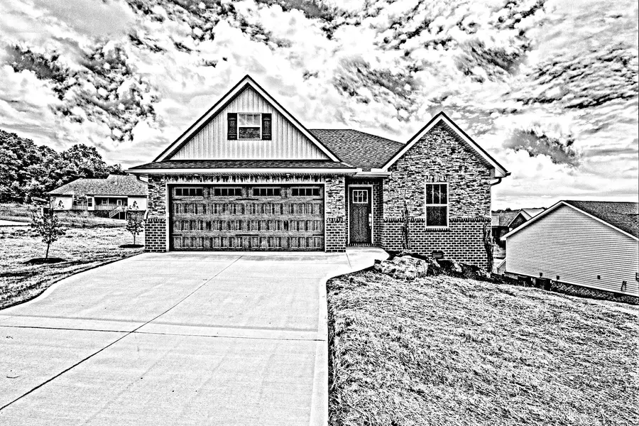 9312 Gabrielle Rd, Strawberry Plains, TN 37871