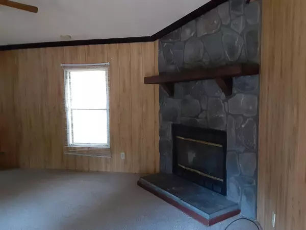 Duffield, VA 24244,104 Bayberry DR