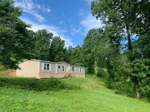 New Tazewell, TN 37825,222 Cingular DR