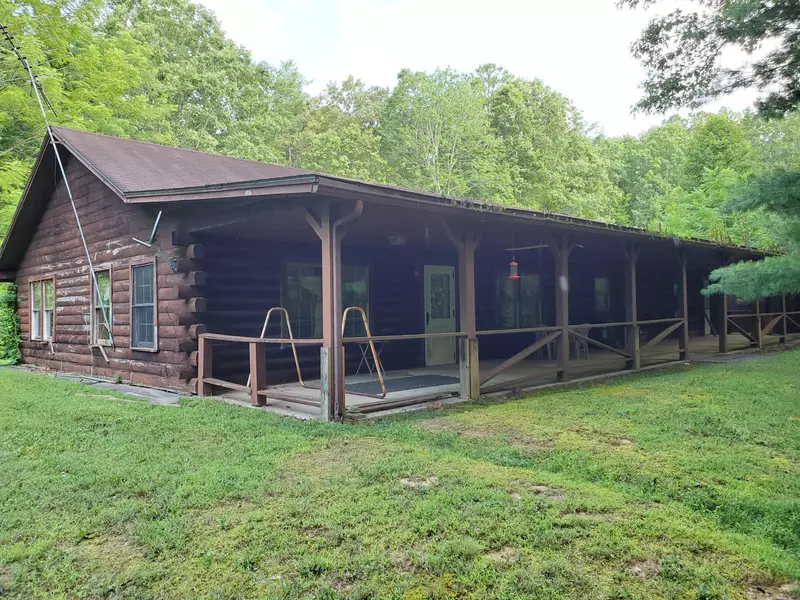 182 Roberts LN, Tellico Plains, TN 37385