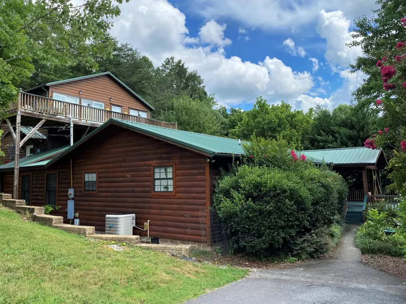 3588 Four Seasons LN, Sevierville, TN 37862