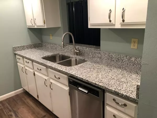 Fairfield Glade, TN 38558,65 Lakeshore TER #18