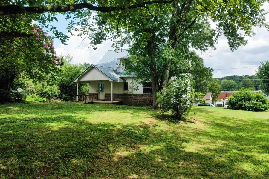 407 Front Ave. N, Rockwood, TN 37854