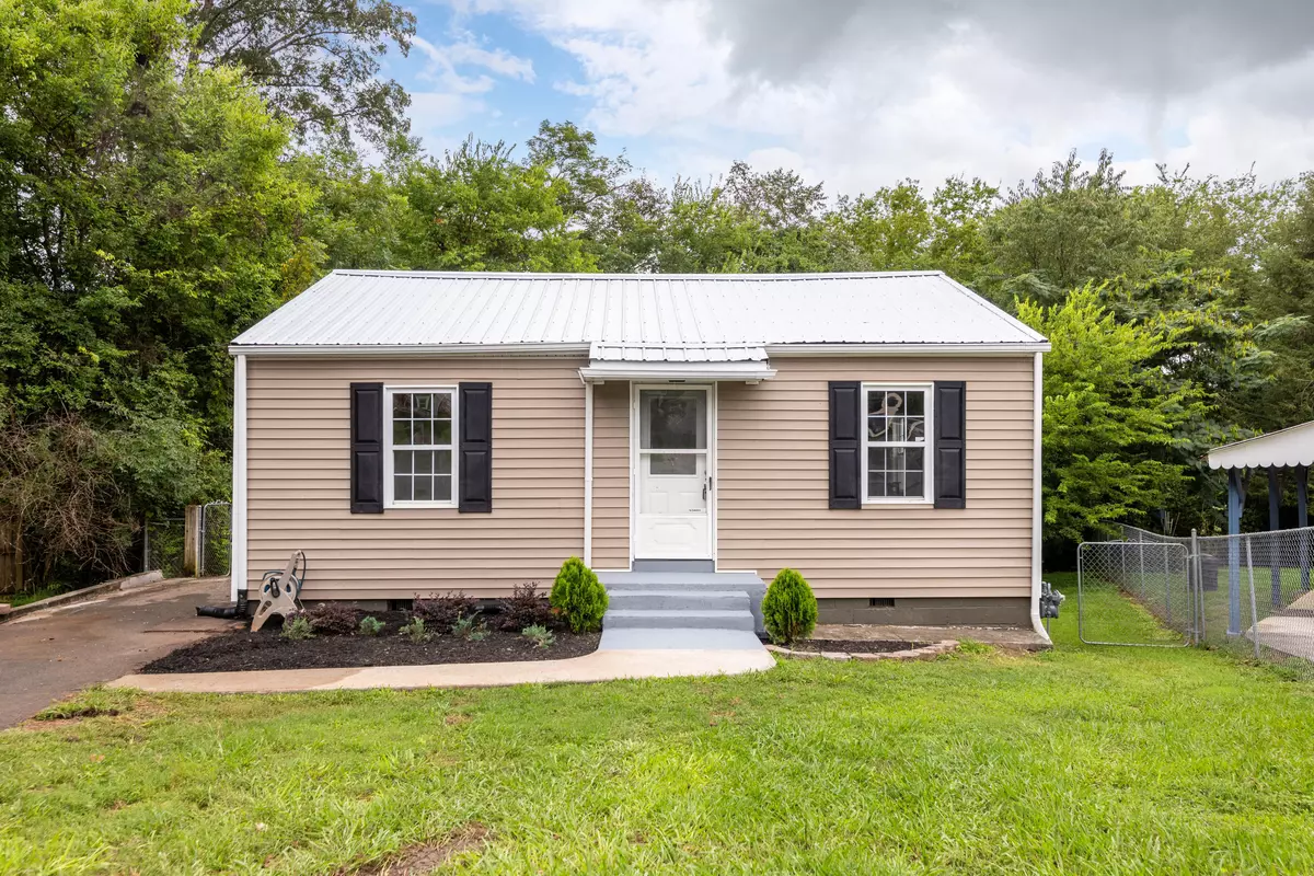 Maryville, TN 37804,529 Jackson Ave