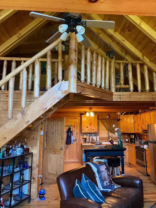 Sevierville, TN 37876,4167 Mountain Rest WAY