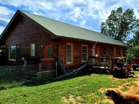 Tellico Plains, TN 37385,269 Shaddon Rd