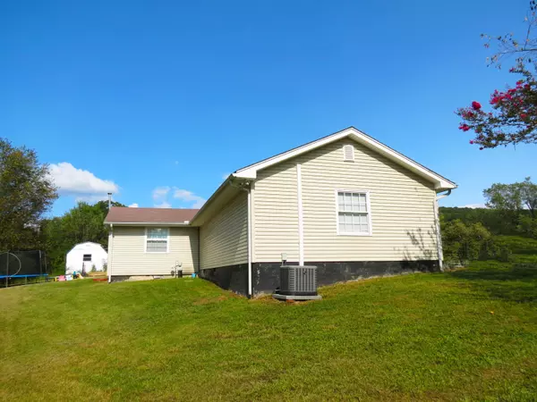 Clinton, TN 37716,3166 Wolf Valley Rd