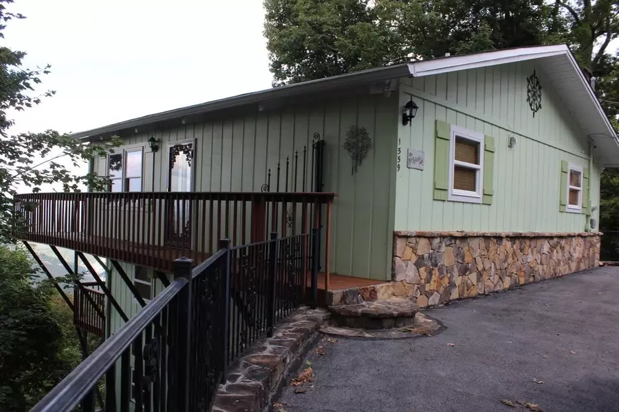 1559 Zermatt Dr., Gatlinburg, TN 37738