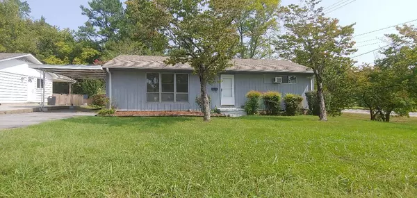 100 Bermuda Rd, Oak Ridge, TN 37830