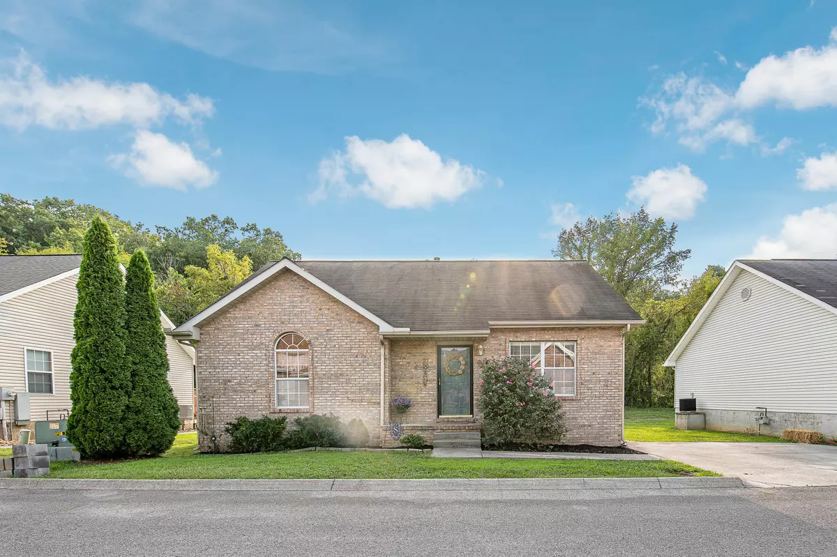 Pigeon Forge, TN 37863,324 Creekwalk Blvd