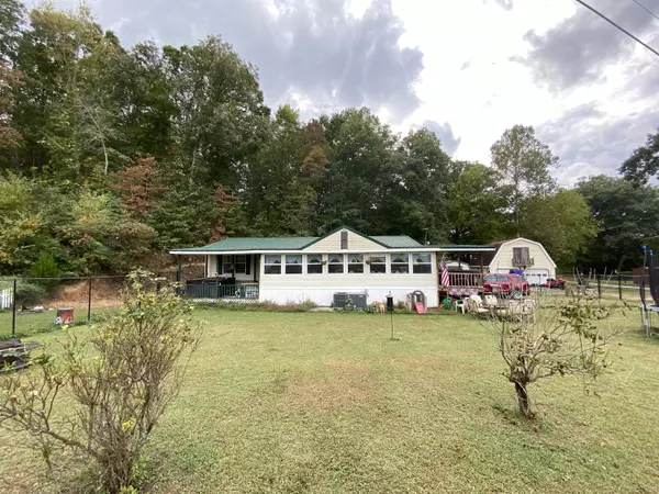 Ten Mile, TN 37880,1317 Huff Bend LN