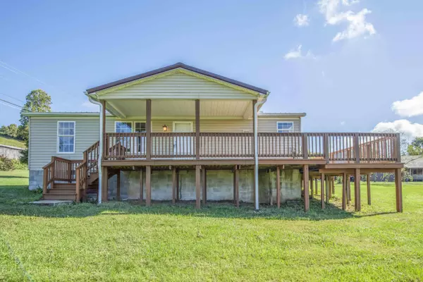 3993 Clouds Road Rd, New Tazewell, TN 37825