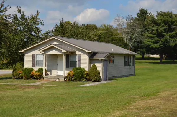 Sweetwater, TN 37874,607 Sweetwater  Vonore Rd