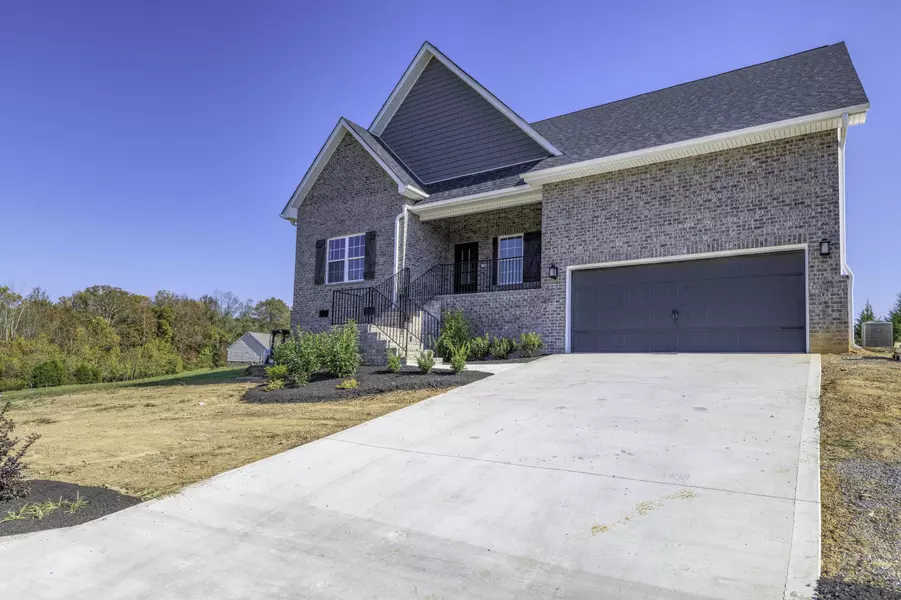 609 Running Brook DR, Strawberry Plains, TN 37871