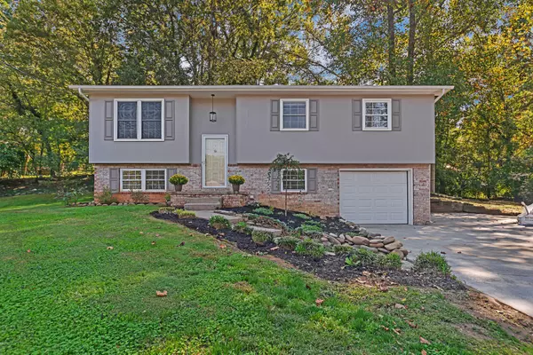 4312 Scarlett LN, Knoxville, TN 37920