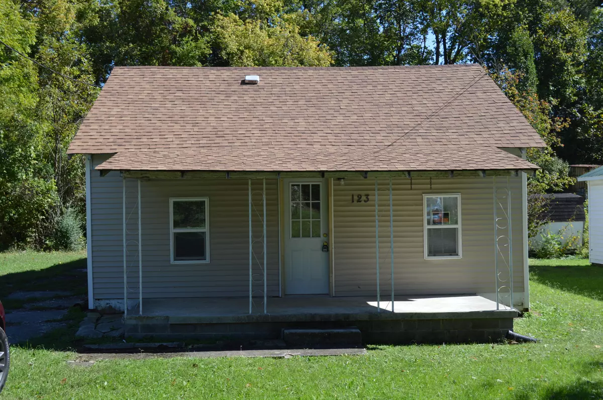 Harriman, TN 37748,123 Baumgartner Rd