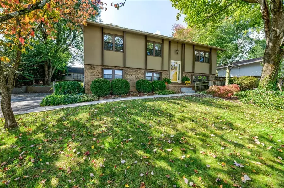 7769 Cranley Rd, Powell, TN 37849