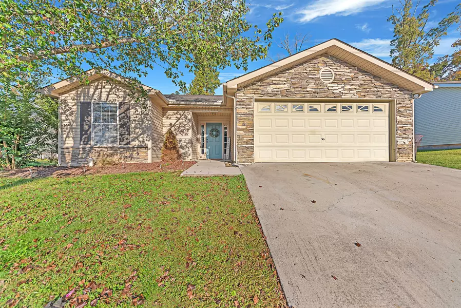 6422 Hugh Willis Rd, Powell, TN 37849