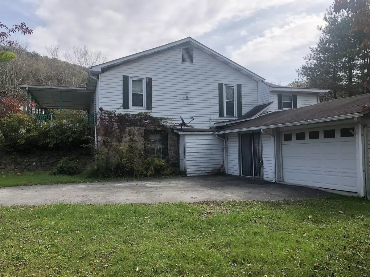 Jellico, TN 37762,691 Hall St