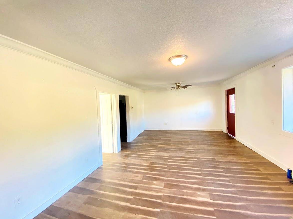 Jamestown, TN 38556,3317 York Hwy