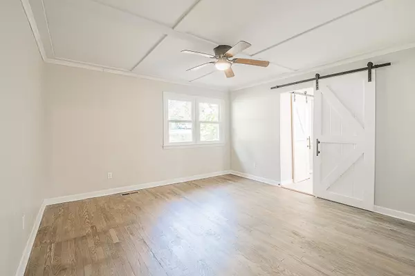 Oak Ridge, TN 37830,118 Decatur Rd