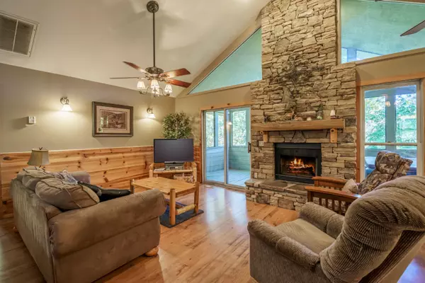 Sevierville, TN 37862,3103 Hatcher Top Rd