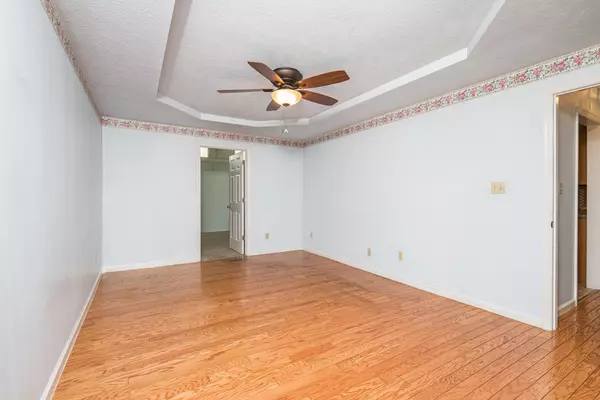 Seymour, TN 37865,560 Valley View St