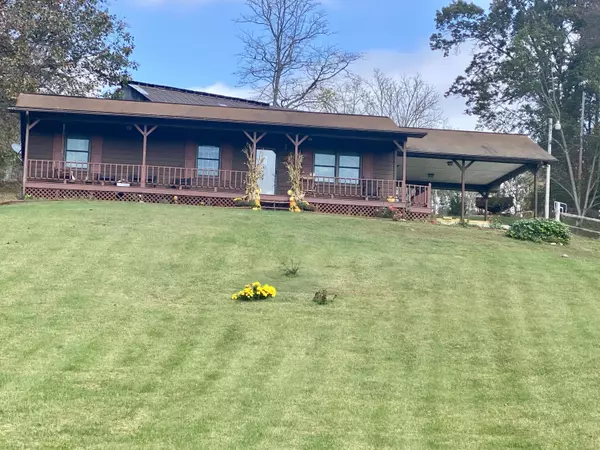 Tazewell, TN 37879,111 SOUTHERN LN