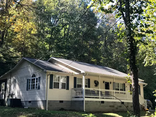 175 Old Pearman Rd, Cumberland Gap, TN 37724