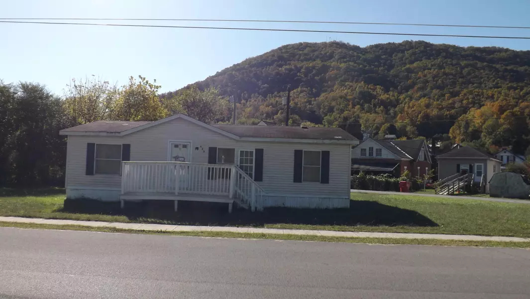 622 Virginia Ave, Pineville, KY 40977