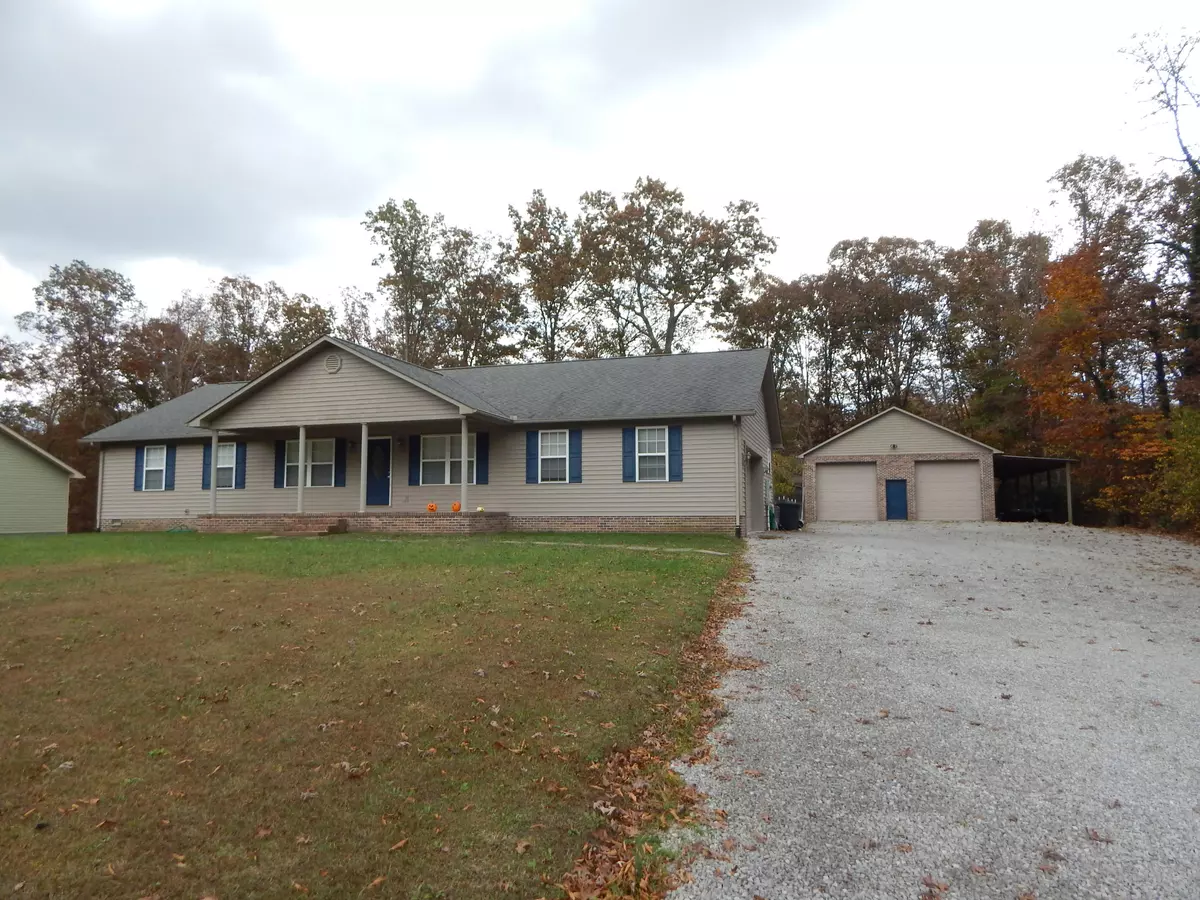 Crossville, TN 38555,603 Birchwood DR