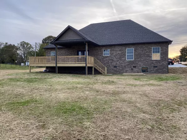 Maryville, TN 37804,224 Coulter Rd