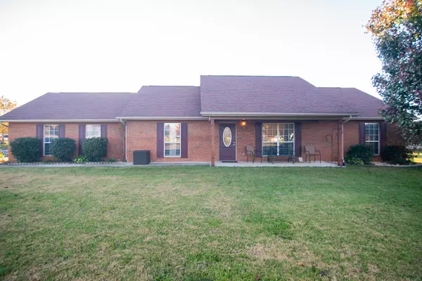 1031 Worthington Blvd, Maryville, TN 37801