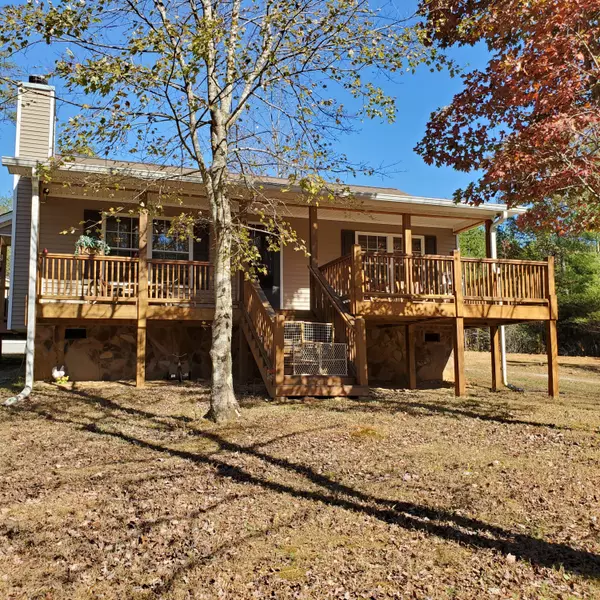 434 Unicoi Lakes Road, Tellico Plains, TN 37385