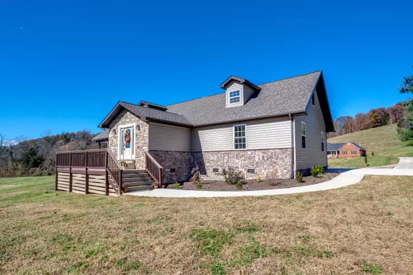 New Tazewell, TN 37825,437 New Hope Rd