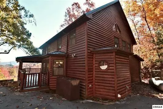 2770 Overholt Tr, Sevierville, TN 37862